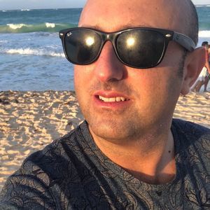 Meet your Posher, Stefano